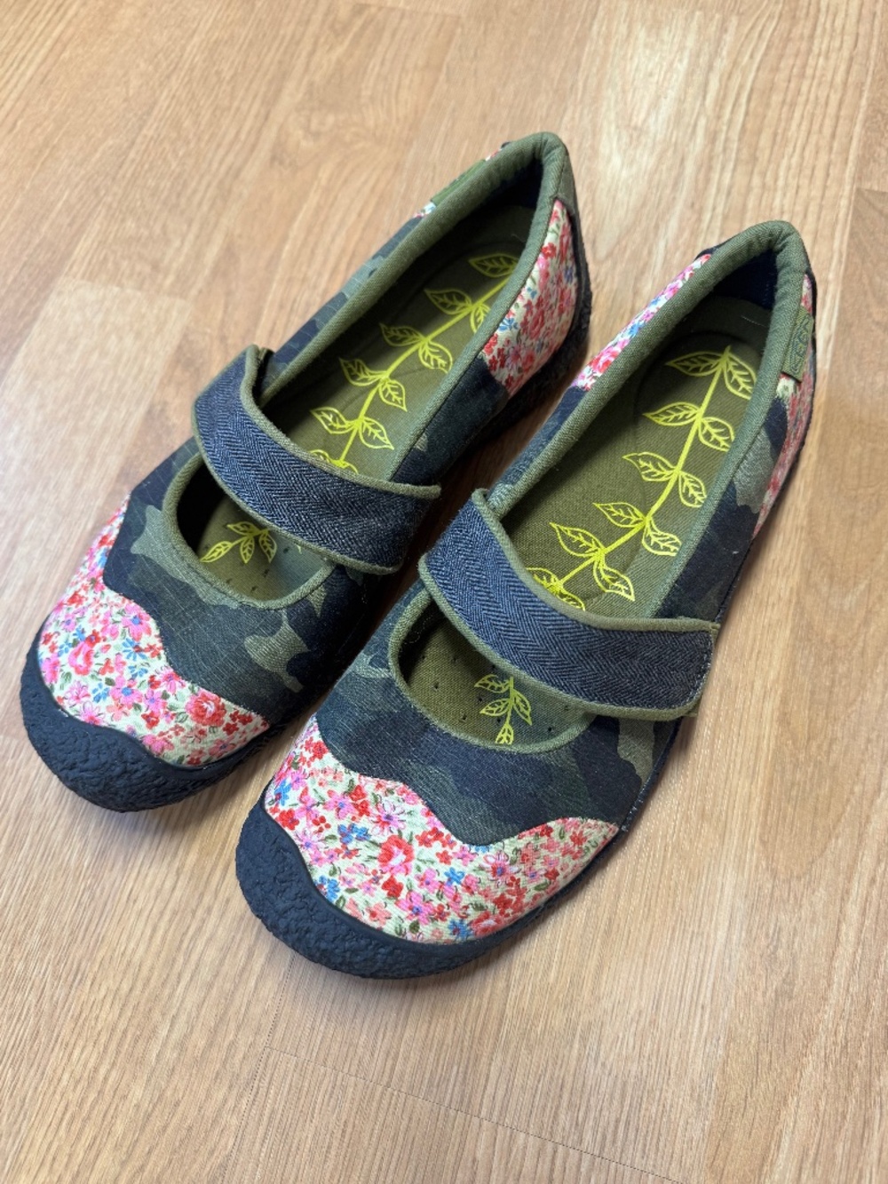 KEEN Harvest Mary Jane Shoes Women's 9.5 – Never Worn